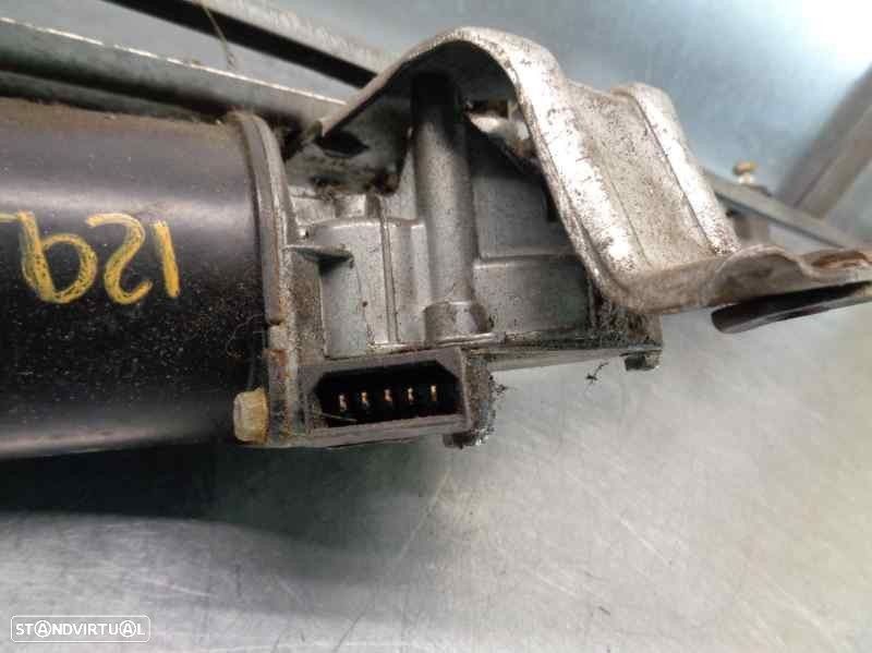 MOTOR LIMPA-VIDROS FRONTAL VOLKSWAGEN GOLF II 1991 - 4