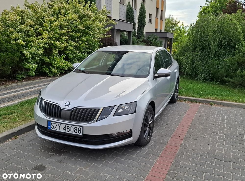 Skoda Octavia 1.6 TDI Active - 8