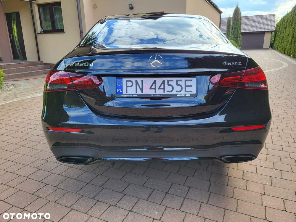 Mercedes-Benz Klasa E 220 d 4-Matic - 34