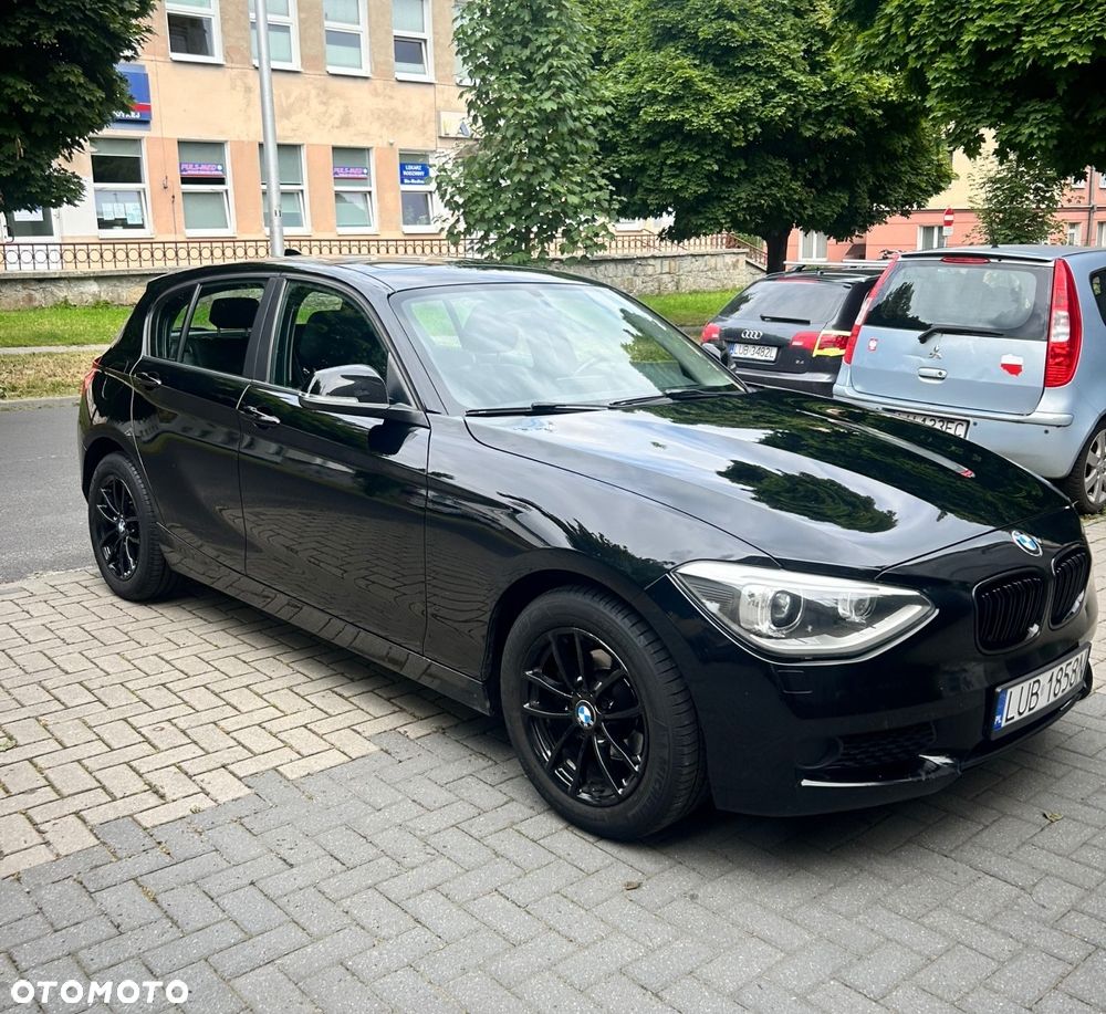 BMW Seria 1 116i - 17