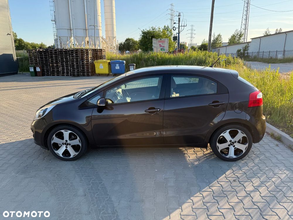 Kia Rio 1.4 XL - 3
