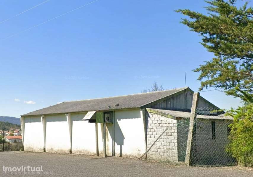 Casa 300 m2 e terreno 3 100 m2 junto Hotel Pedras Salgadas - Grande imagem: 2/7