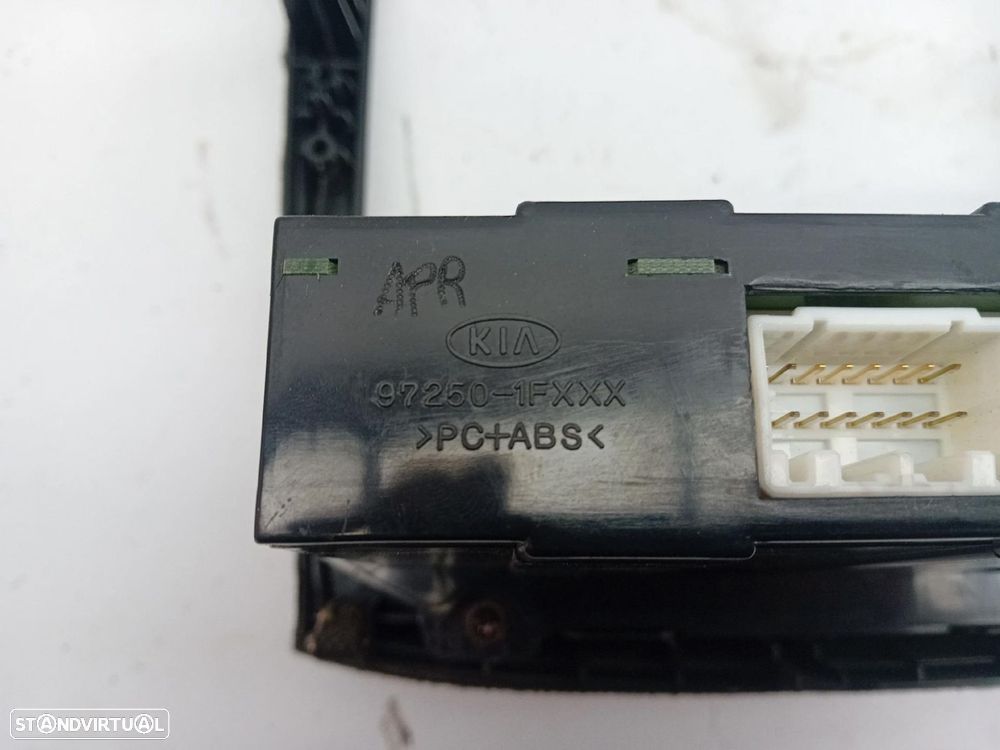 Botão / interruptor do AC KIA Sportage II (JE_, KM_) - 8