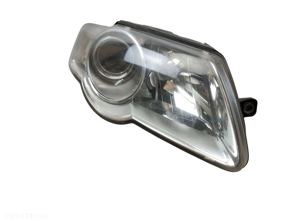 LAMPA PRAWY PRZÓD VOLKSWAGEN PASSAT B6 (2005-2010) 1.9 TDI 105KM - 6