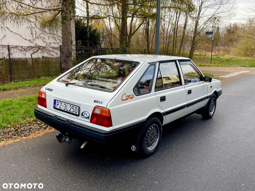 Polonez Caro - 3