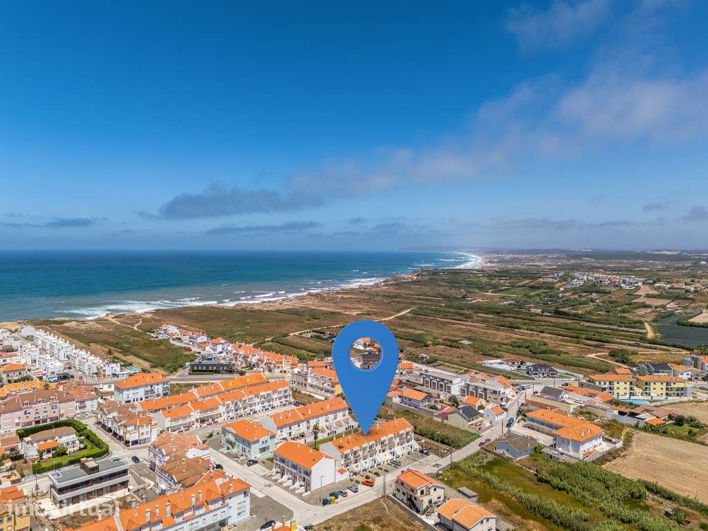 Moradia T2+2 com garagem apenas a 450m das Praias - Grande imagem: 2/51