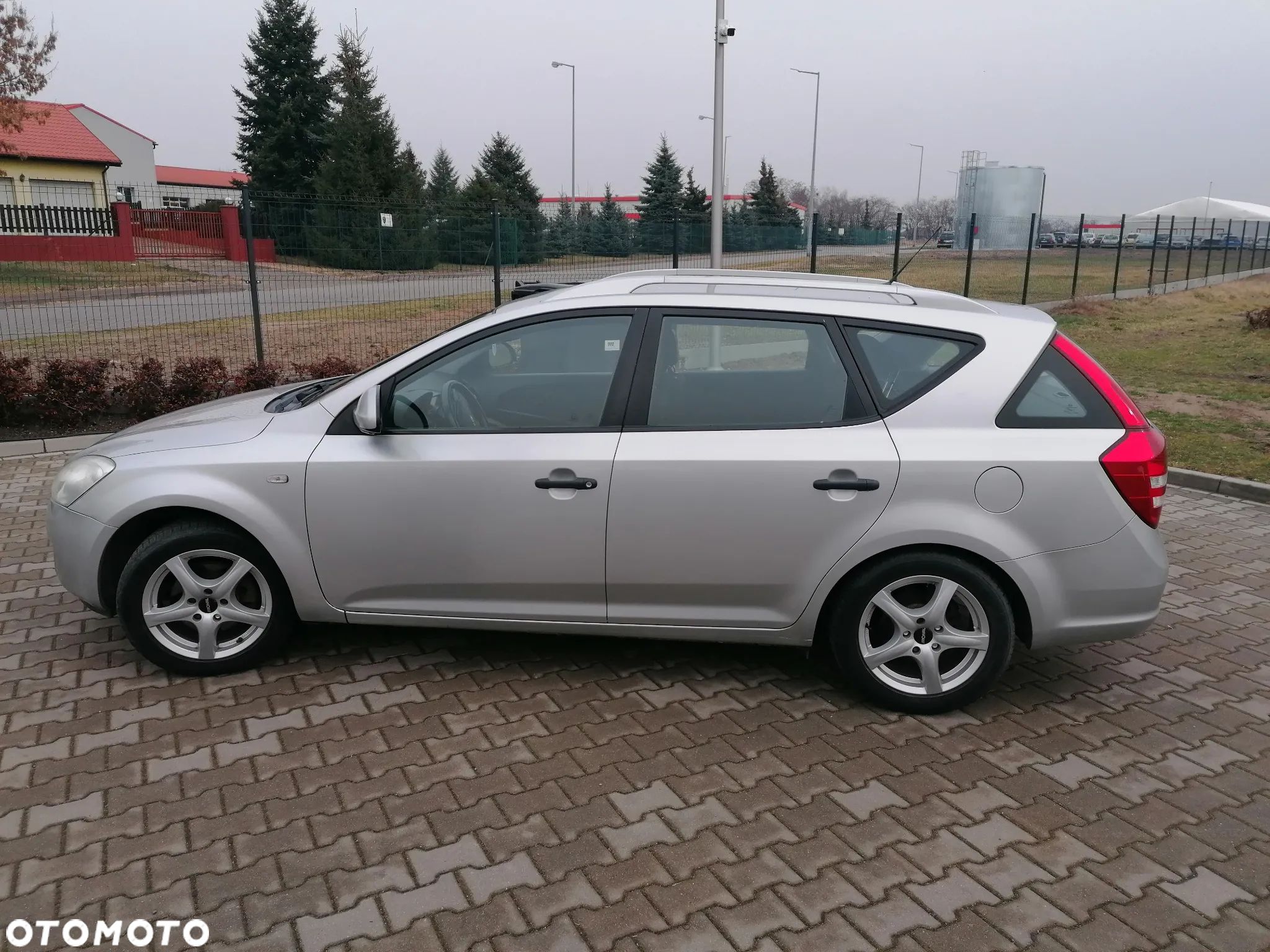 Kia Ceed Cee'd 1.6 Comfort - 1
