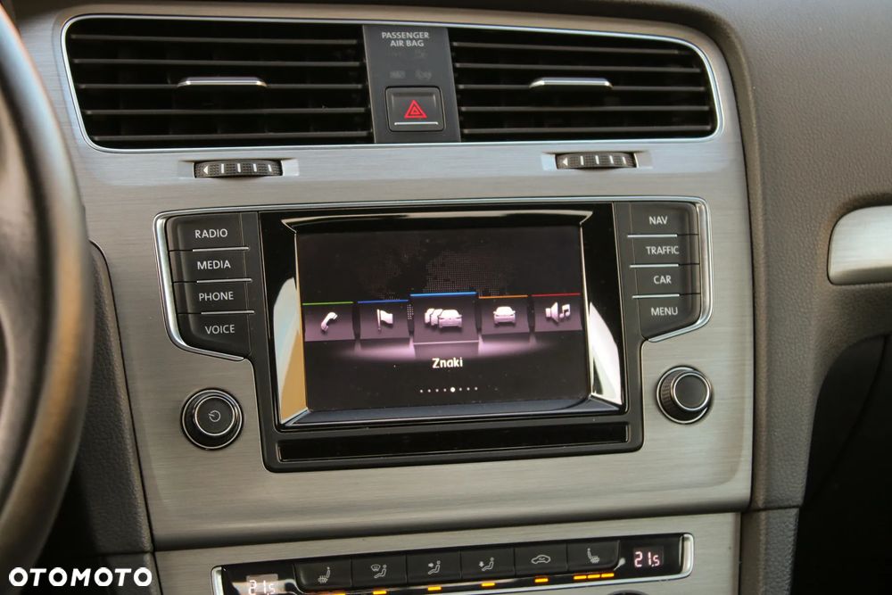 Volkswagen Golf 2.0 BlueTDI Comfortline - 28