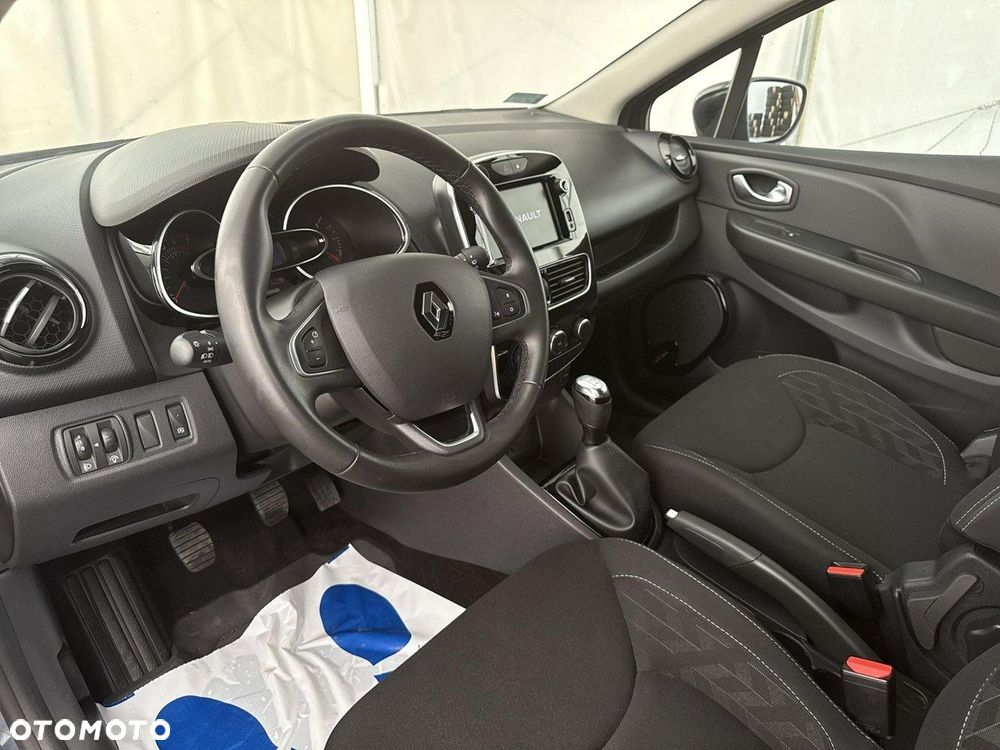 Renault Clio - 13