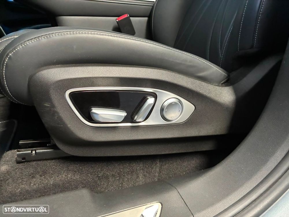 Xpeng G9 78.2 kWh Standard Range - 25