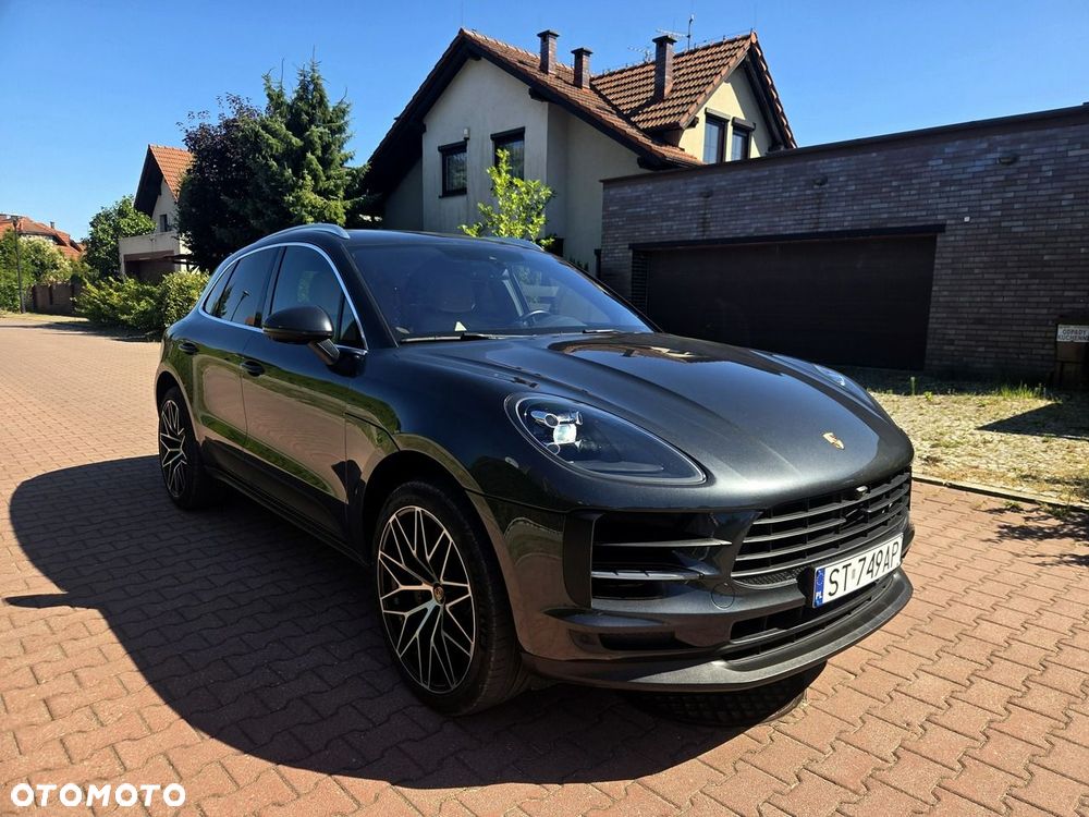 Porsche Macan - 2