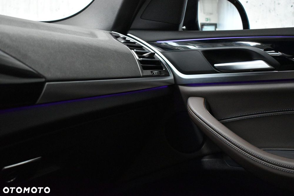 BMW X3 - 18