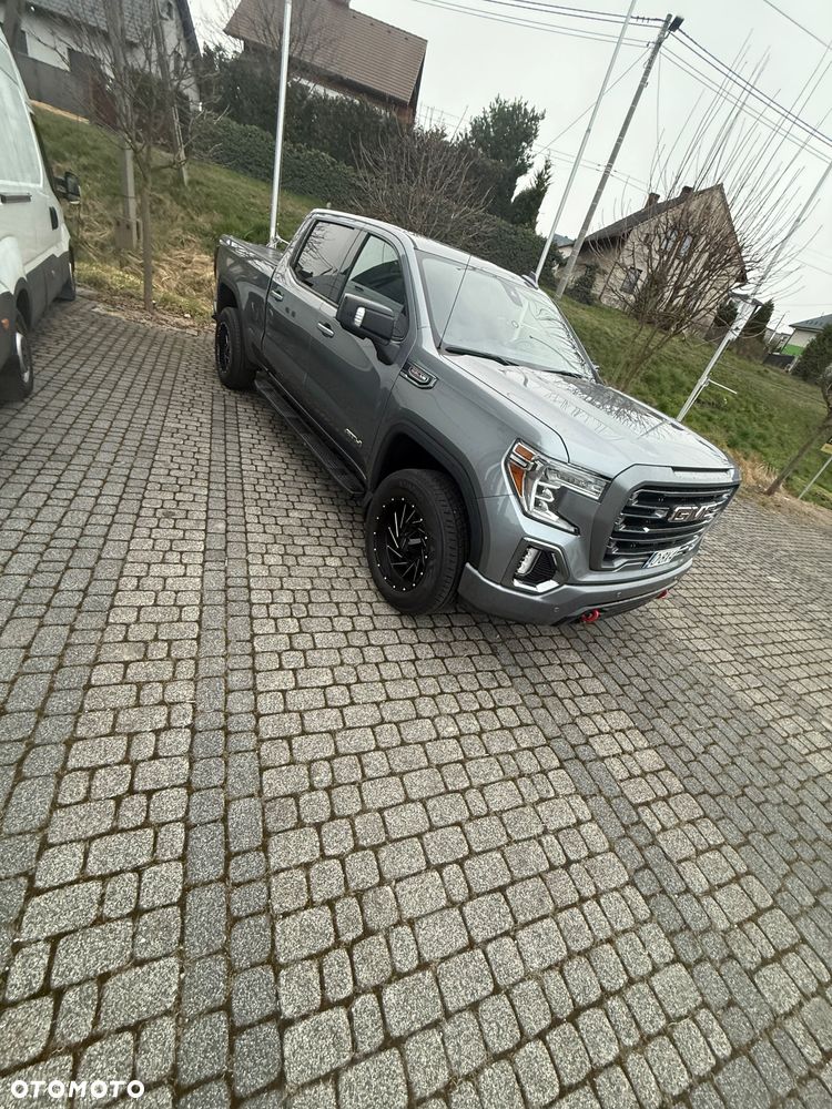 GMC Sierra - 14