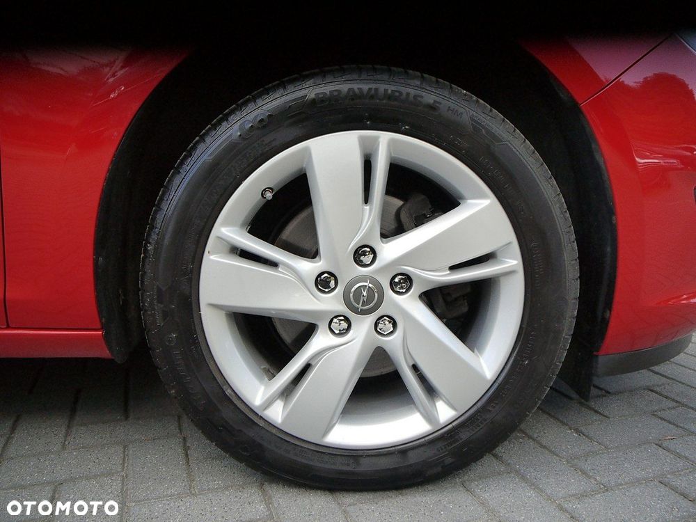 Opel Astra 1.6 CDTI Dynamic S&S - 29