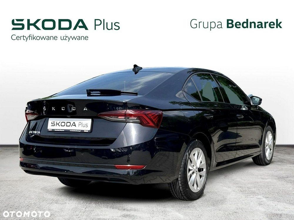 Skoda Octavia 2.0 TDI Ambition DSG - 5
