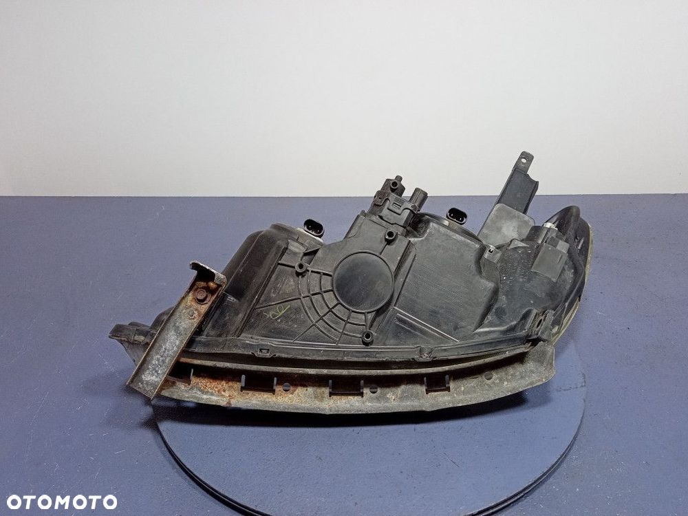 HONDA CIVIC VII ES LIFT SEDAN REFLEKTOR PRAWY LAMPA PRZEDNIA EU - 3
