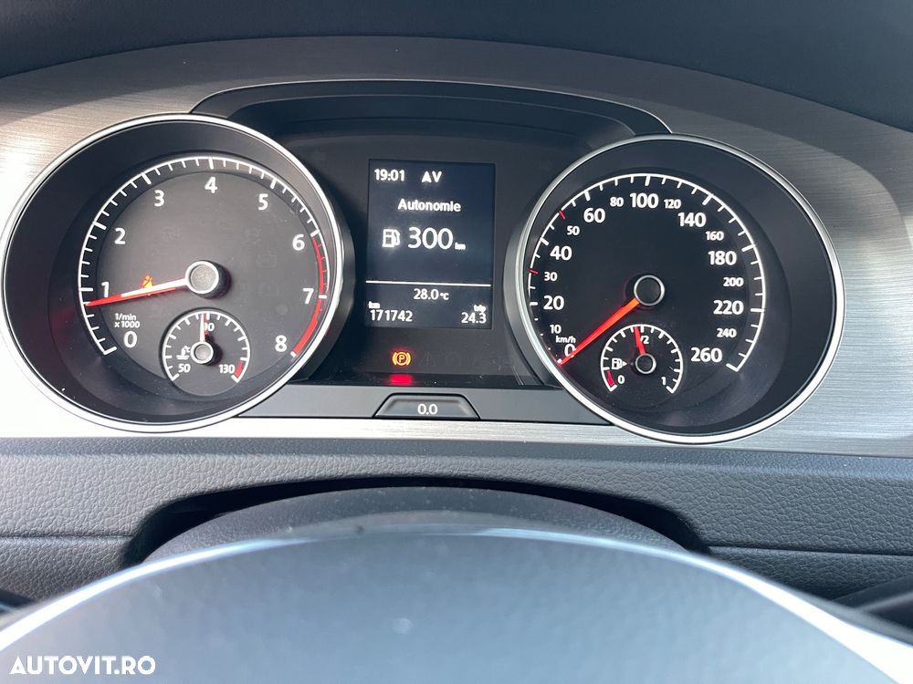 Volkswagen Golf 1.4 TSI BlueMotion Technology Comfortline - 39