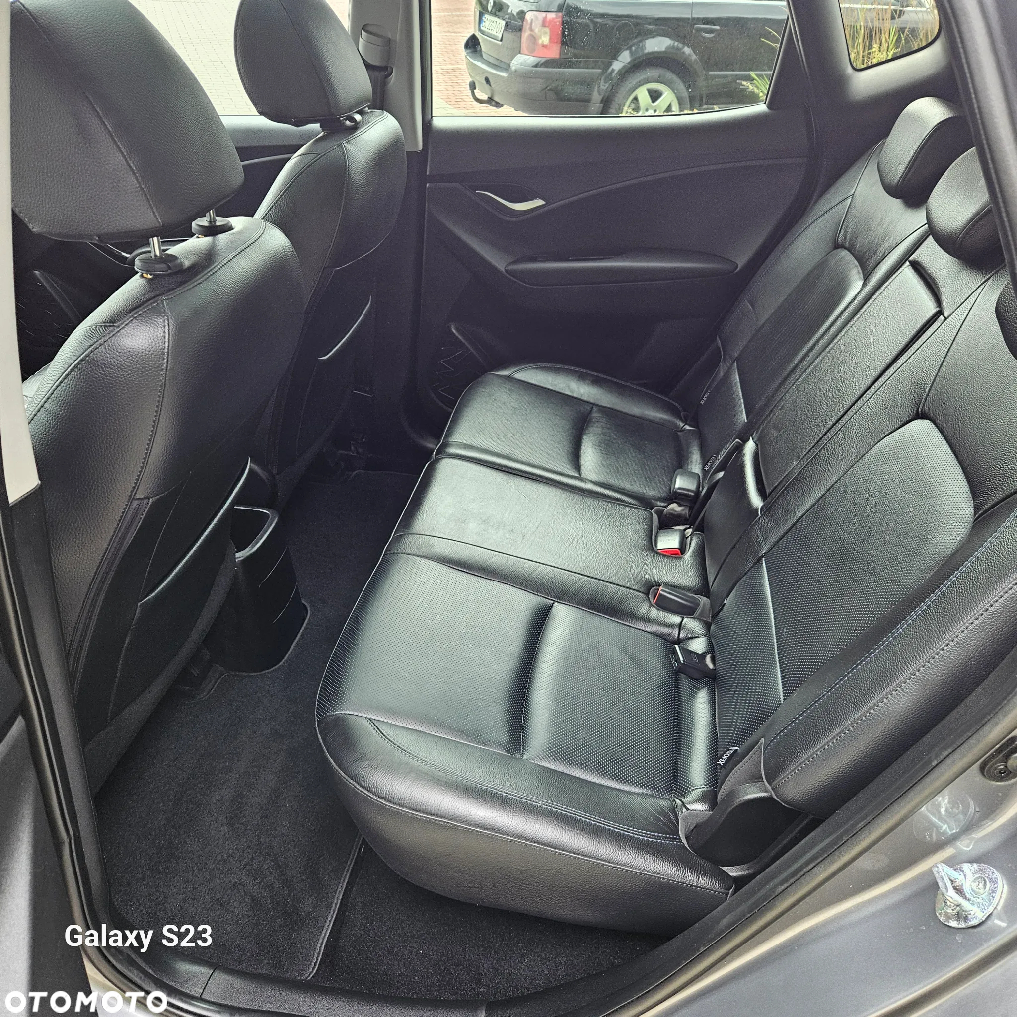 Hyundai ix20 1.6 BlueDrive Comfort - 20