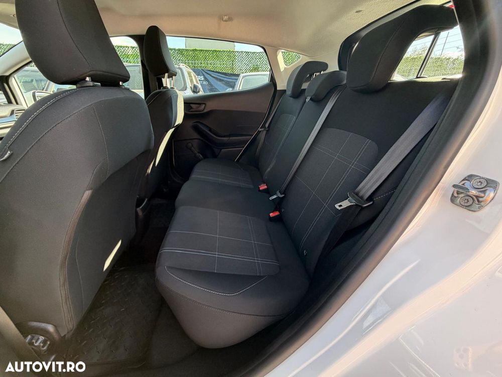 Ford Fiesta 1.1 Trend Connected - 17