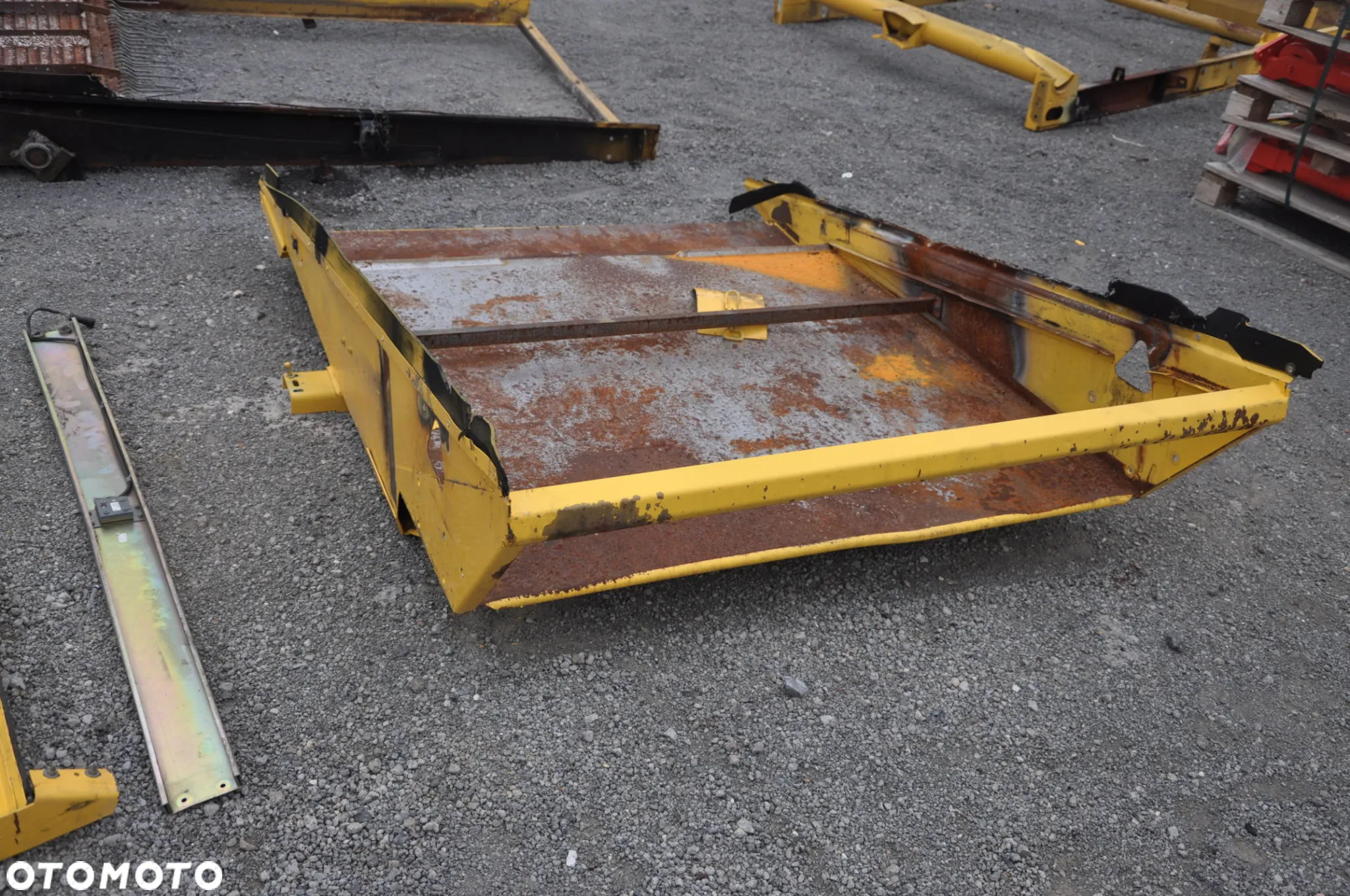Kabina silnik skrzynia New Holland TX 64 65 66 67 68 - 15