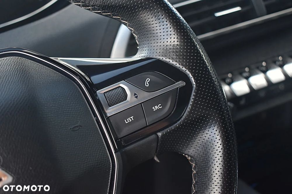 Peugeot 3008 2.0 HDi Premium - 34