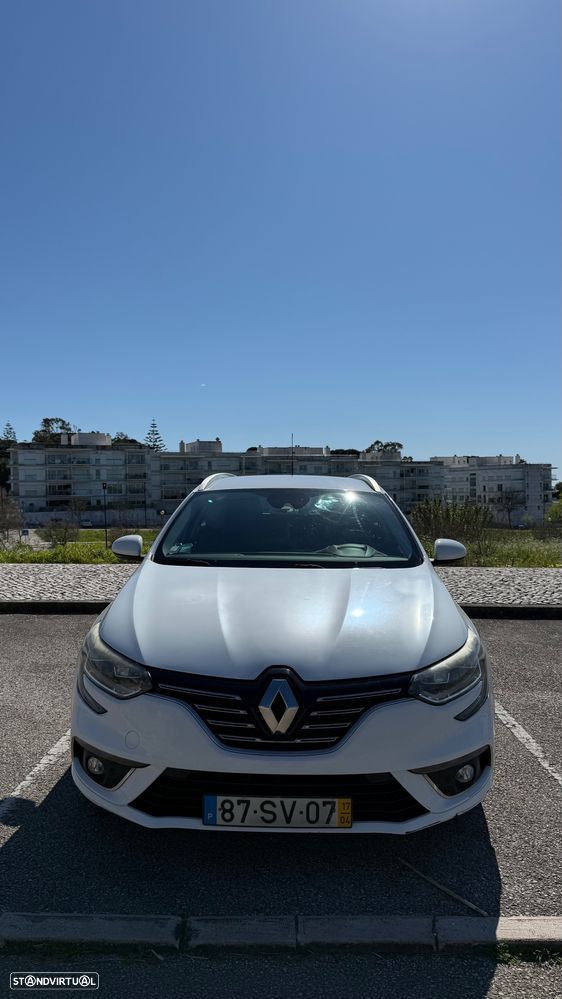 Renault Mégane Sport Tourer 1.5 dCi Bose Edition J18 - 3