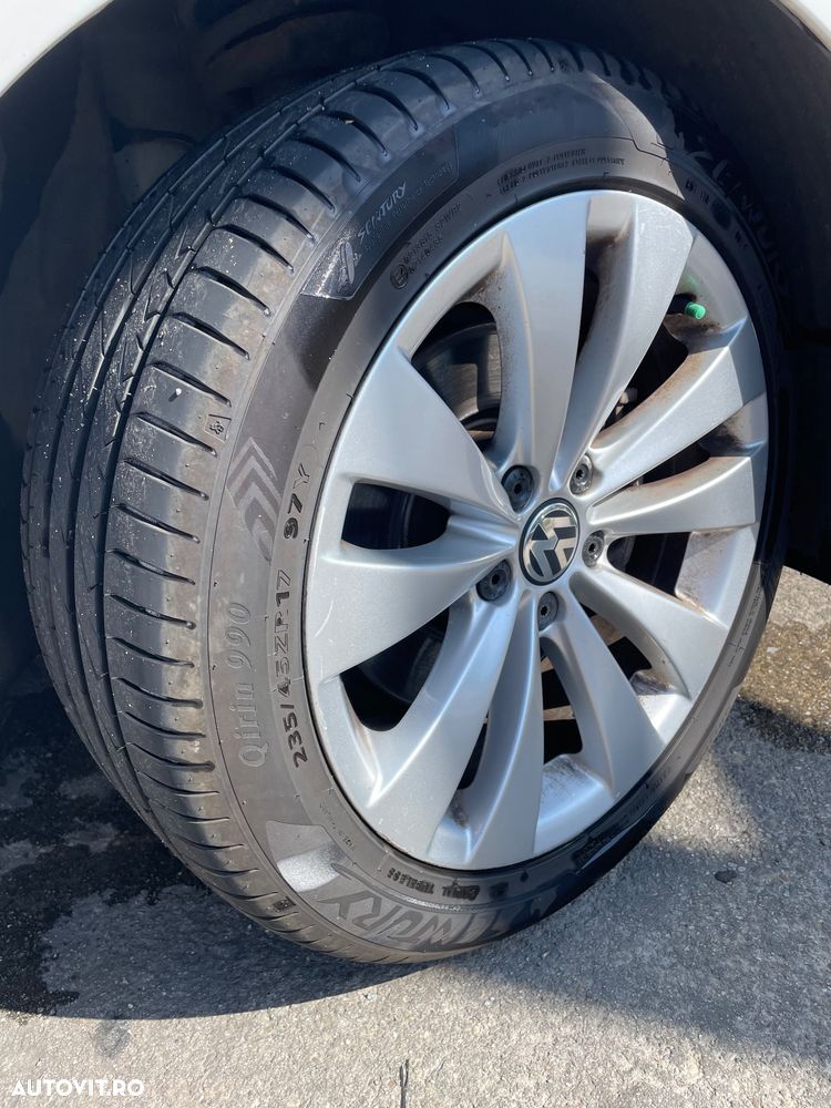 Volkswagen Passat CC - 35