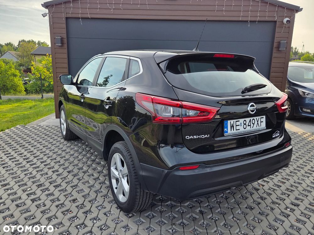Nissan Qashqai - 4