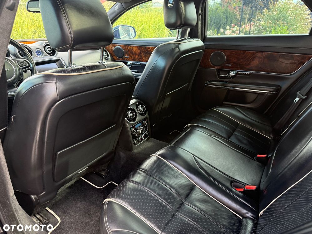 Jaguar XJ 3.0 V6 Kompressor Portfolio - 31