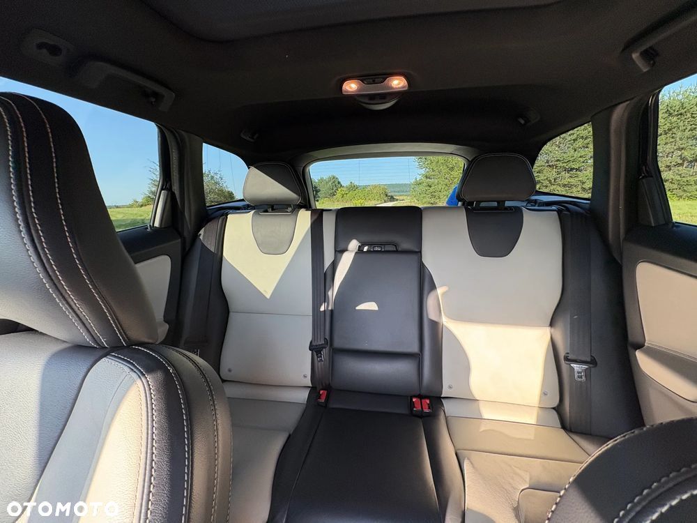 Volvo XC 60 D5 AWD Summum - 13