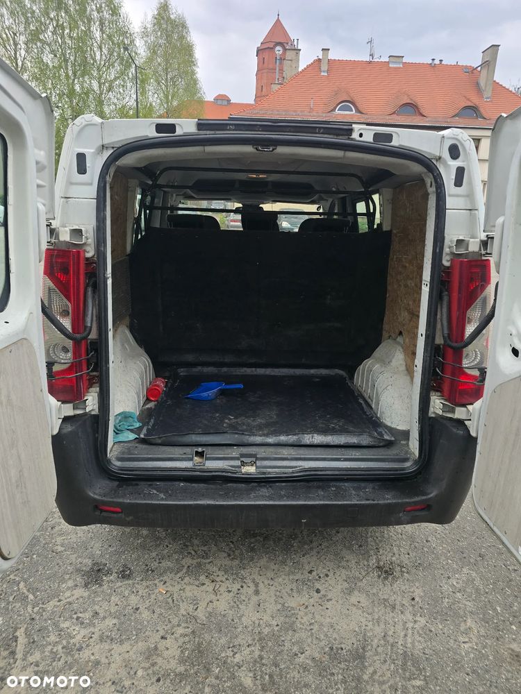 Peugeot Expert - 13