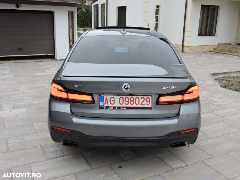BMW Seria 5 545e xDrive Aut. M Sport Edition - 8