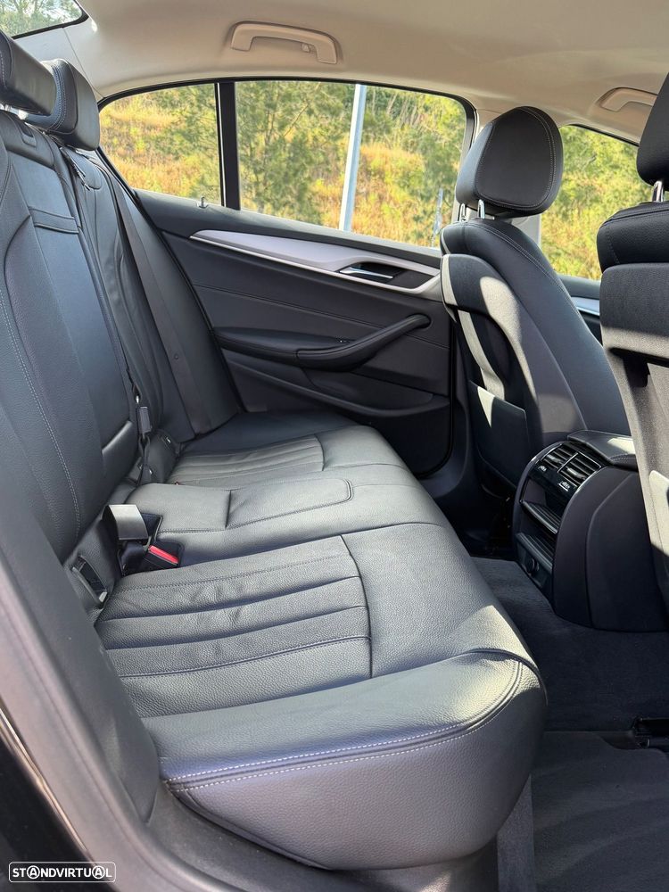 BMW 520 d Line Luxury Auto - 10