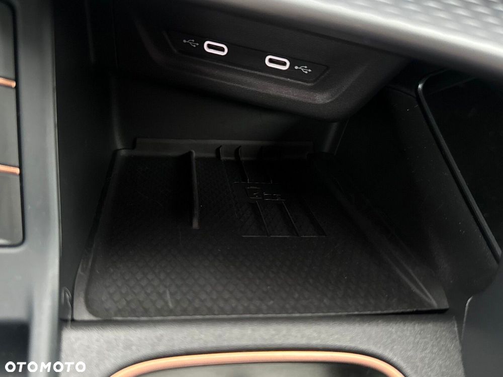 Cupra Terramar 1.5 eTSI mHEV DSG - 22