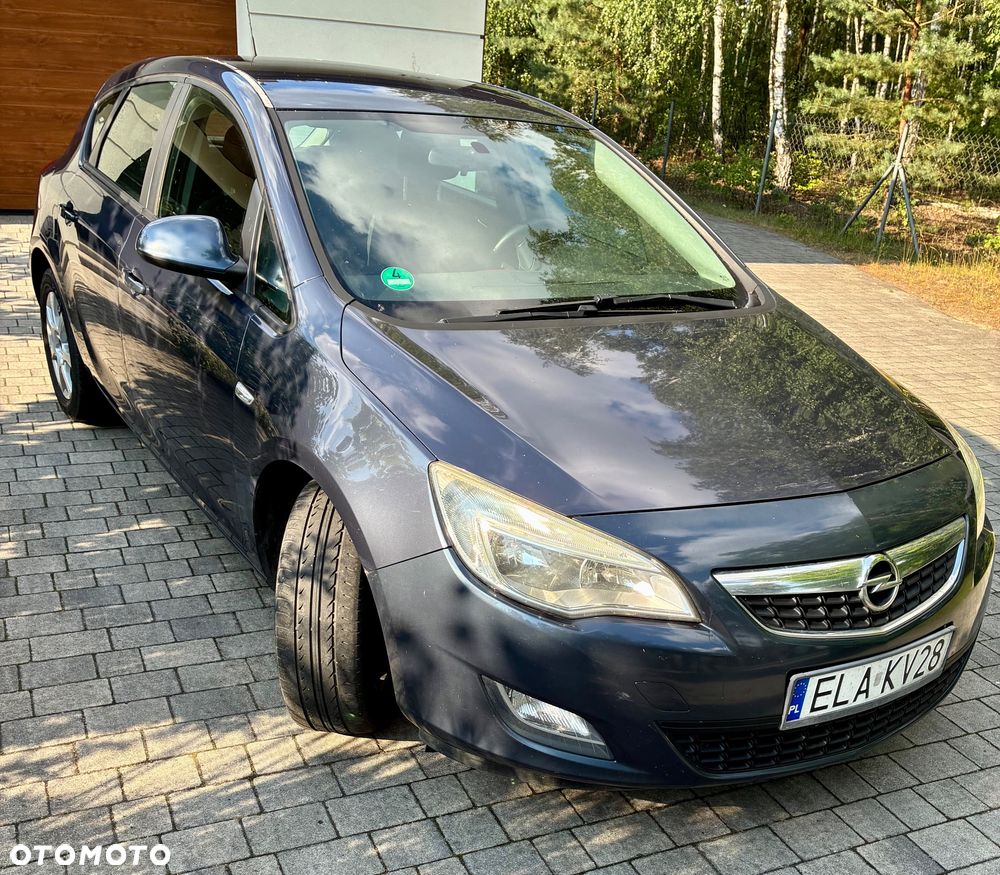 Opel Astra 1.4 Turbo - 1