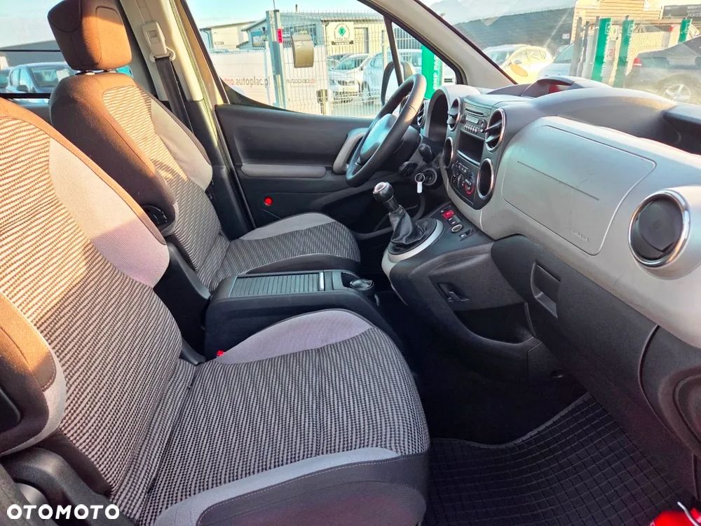 Peugeot Partner 1.6 HDi Presence - 29