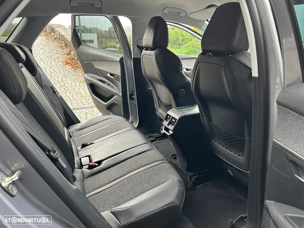 Peugeot 3008 BlueHDi 130 Stop & Start EAT8 Allure Pack - 15