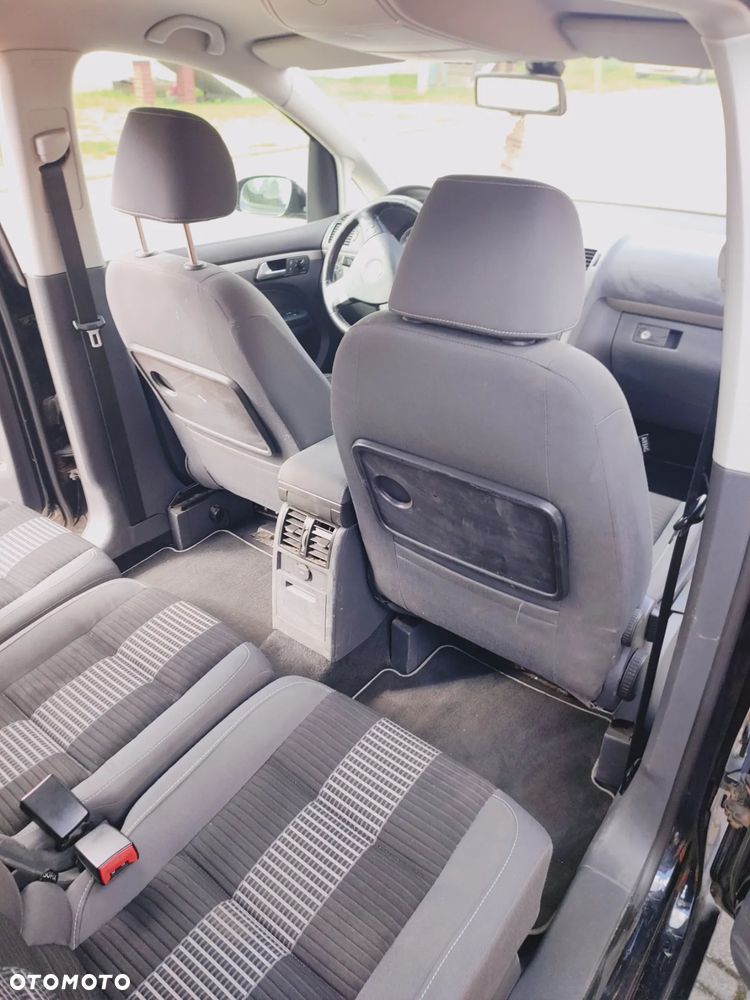 Volkswagen Touran 1.6 Trendline - 7