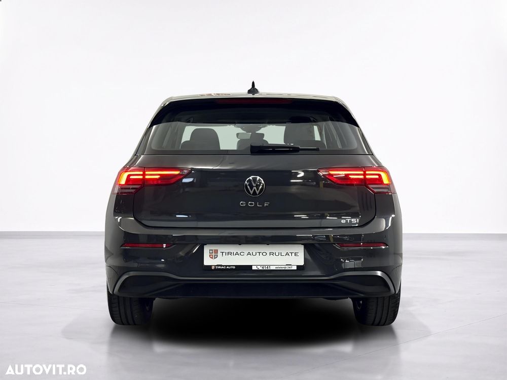 Volkswagen Golf - 5