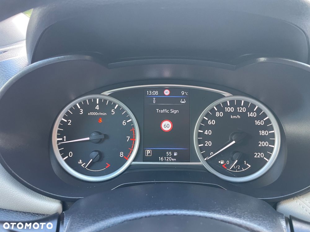 Nissan Micra 1.0 IG-T N-Design Xtronic - 25