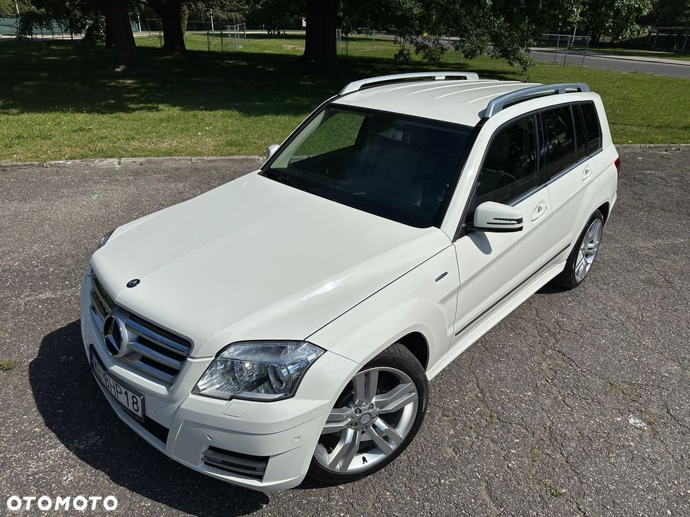 Mercedes-Benz GLK - 12