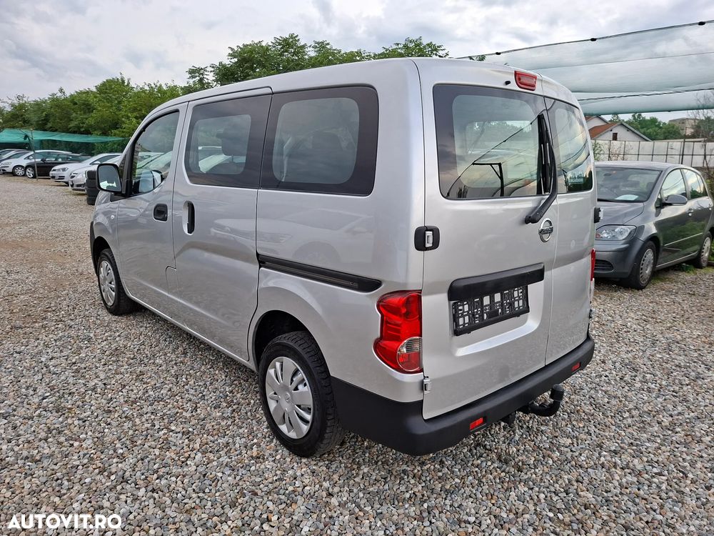 Nissan NV200 - 2