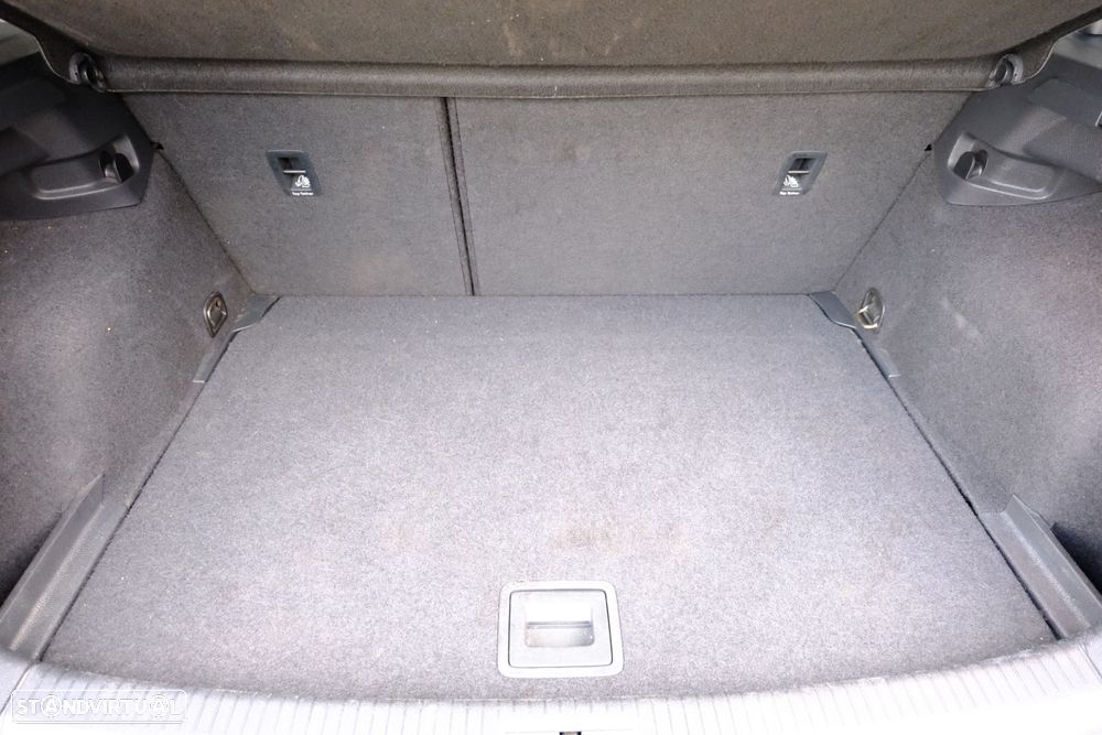 VW Golf 1.6 TDi Trendline - 19