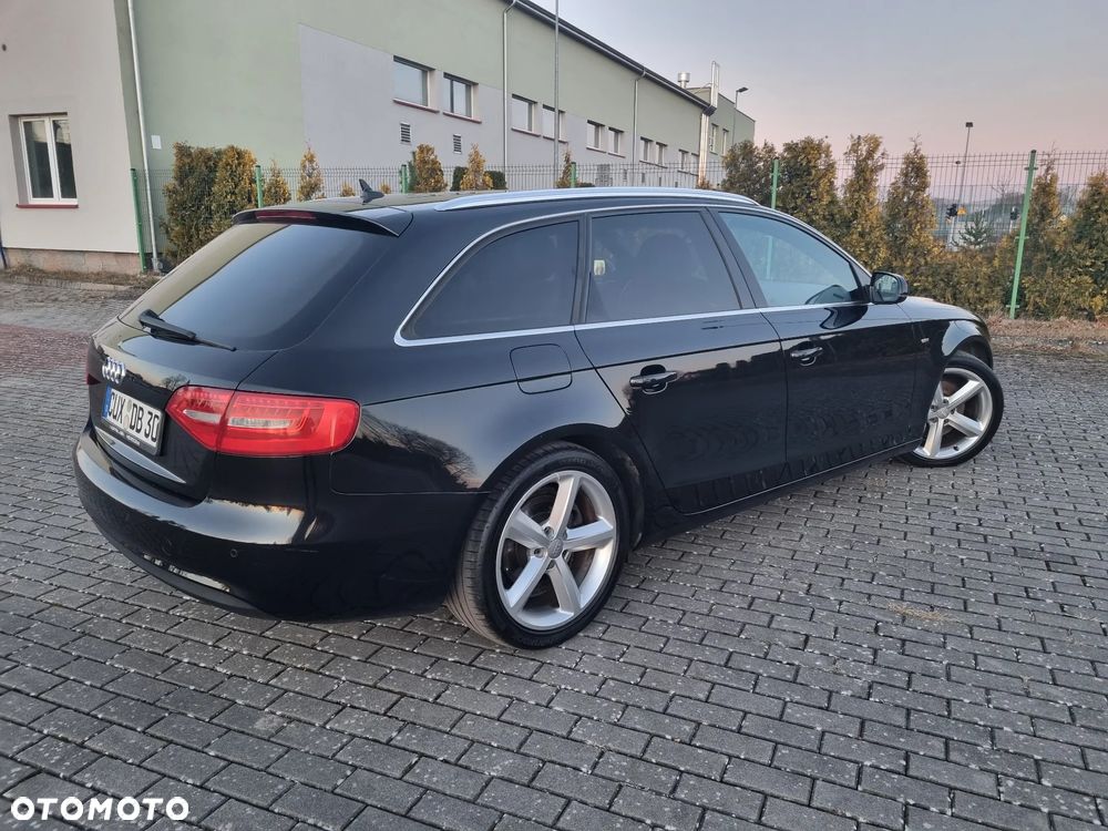 Audi A4 Avant 2.0 TDI DPF S line Sportpaket - 24