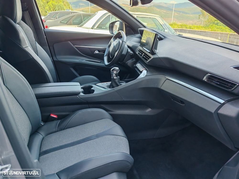 Peugeot 5008 1.2 PureTech Allure - 11