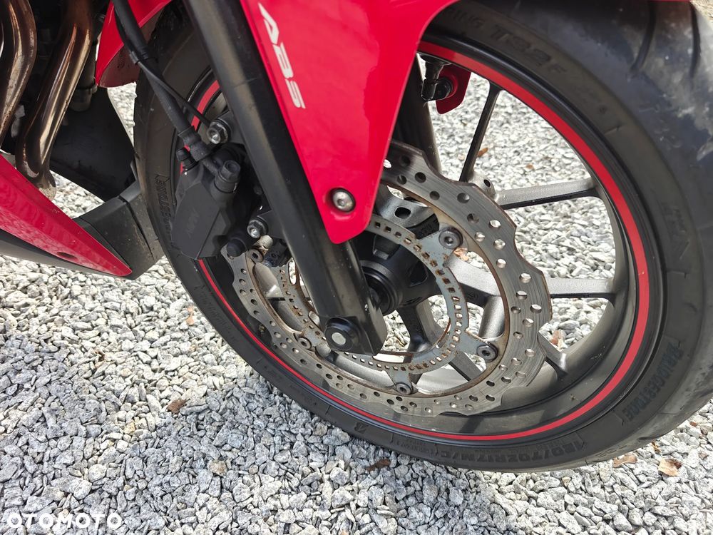 Honda CBR - 8