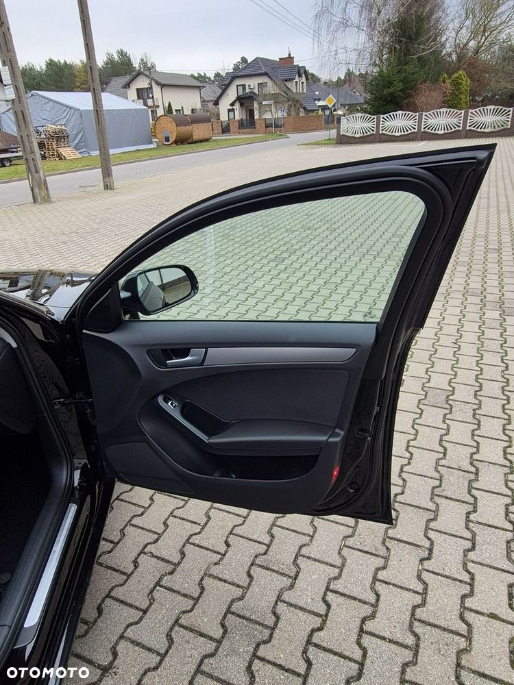 Audi A4 Avant 2.0 TDI clean diesel Quattro S tronic - 35