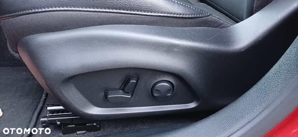 Jeep Compass - 31