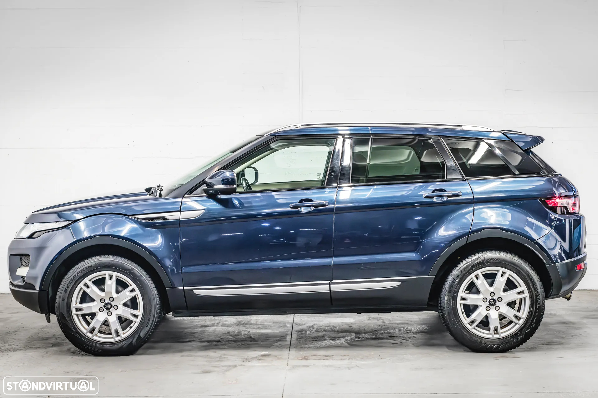 Land Rover Range Rover Evoque eD4 Pure - 4