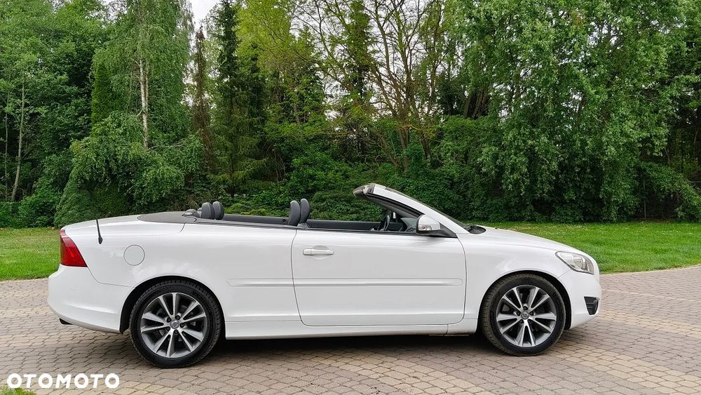 Volvo C70 D4 Momentum - 11